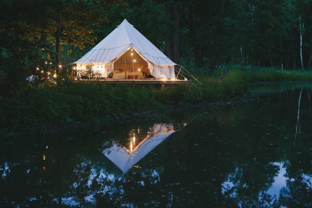 Glamping Tent besides water